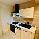 Wilderer Apartment *